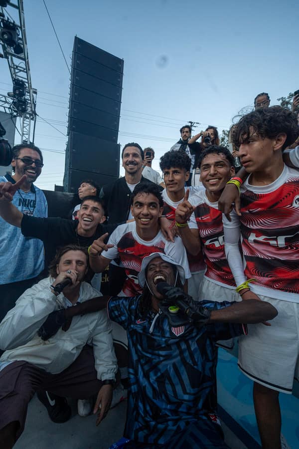 Nike Toma — Footy Vibes photography